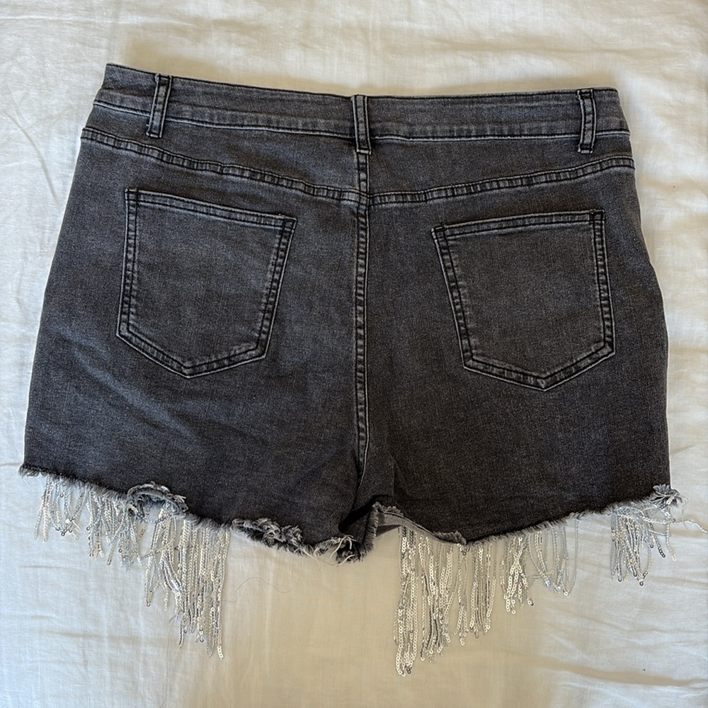 Women Denim Short Rhinestone Pearl Beaded Fringe Tassel Jean Shorts XXL - Picture 4 of 5